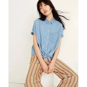 Madewell Women’s Light Blue Button Down Shirt Sz XL Tie Front Short Sleeve Denim